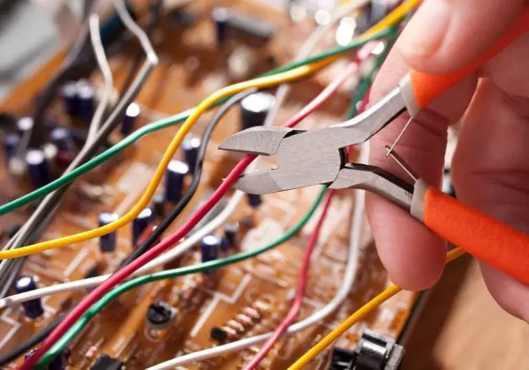 Can I Connect Car Stereo Red and Yellow Wires Together? - Improve Stereo