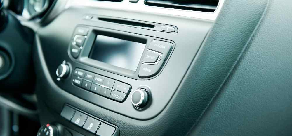 car stereo keeps cutting out intermittently