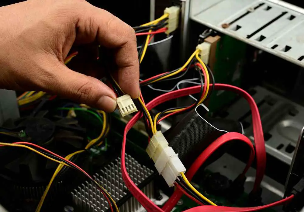 connecting red and yellow wires in stereo