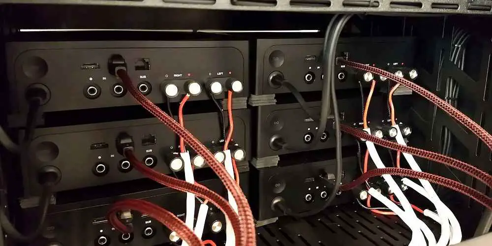 How to Connect 2 Amplifiers Together? Improve Stereo