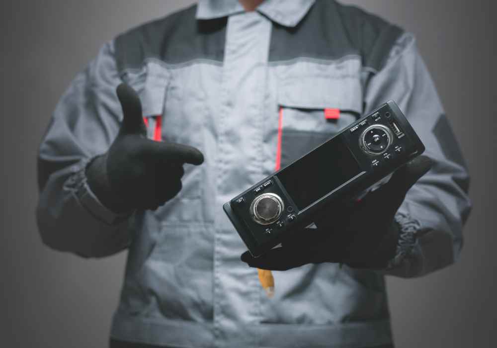 car radio doesn't work when overheat