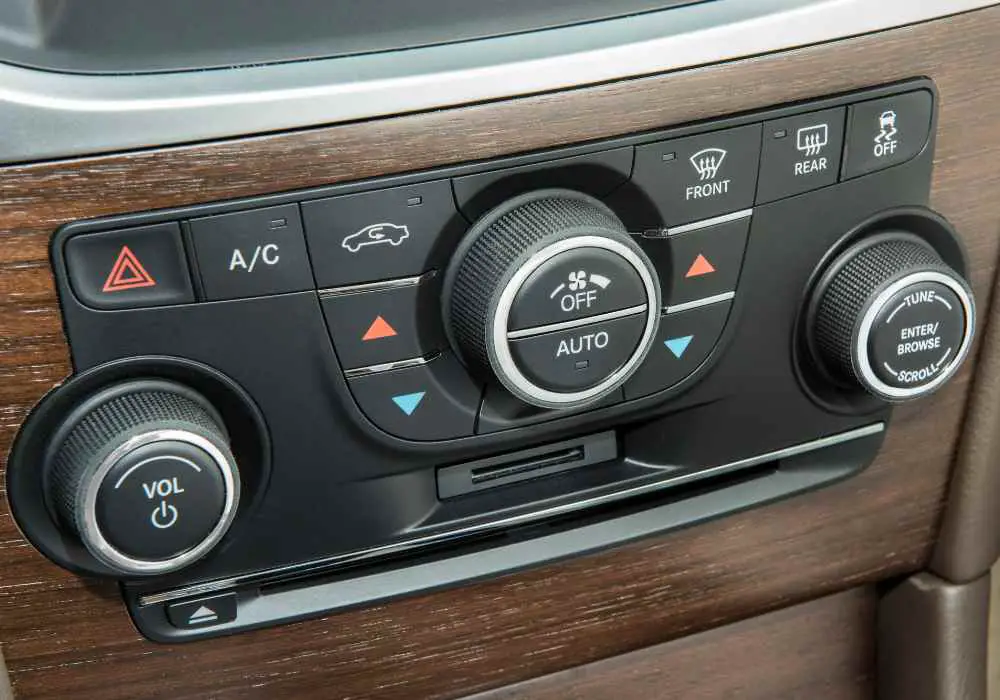 car radio off