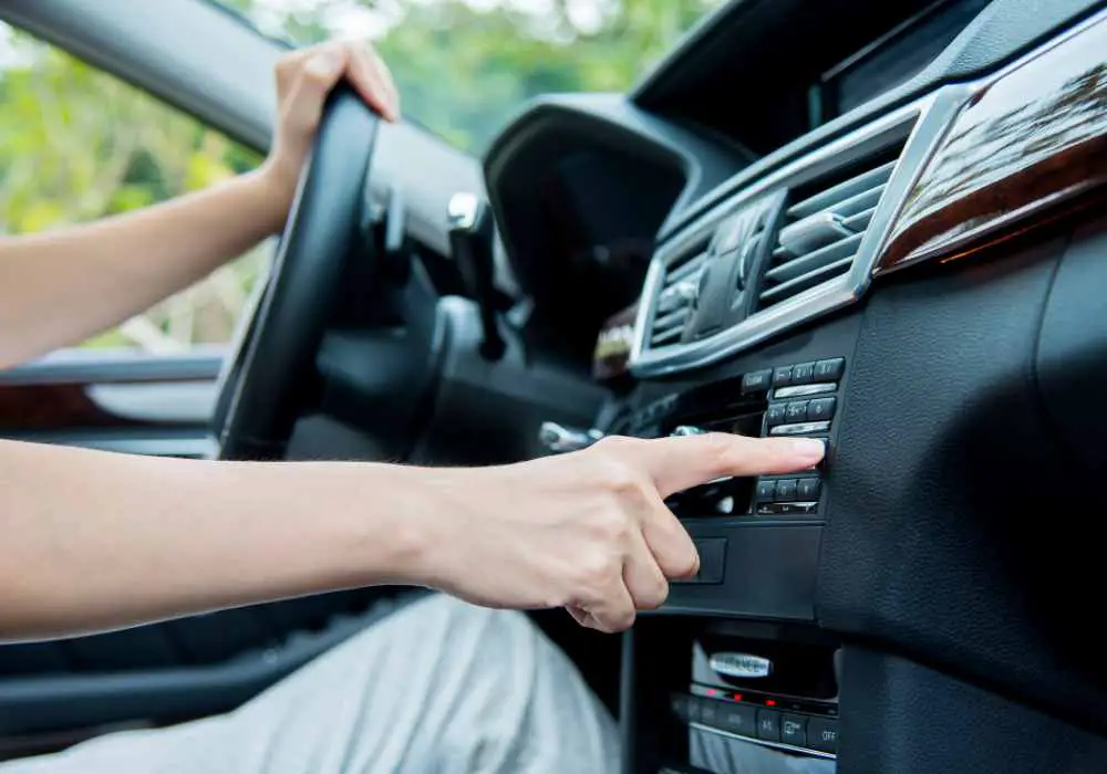 Can I Keep Car Radio On with the Ignition Off? Improve Stereo