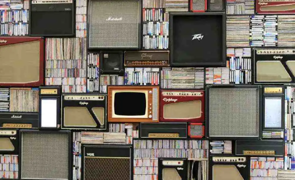 Do Bookshelf Speakers Need A Subwoofer?